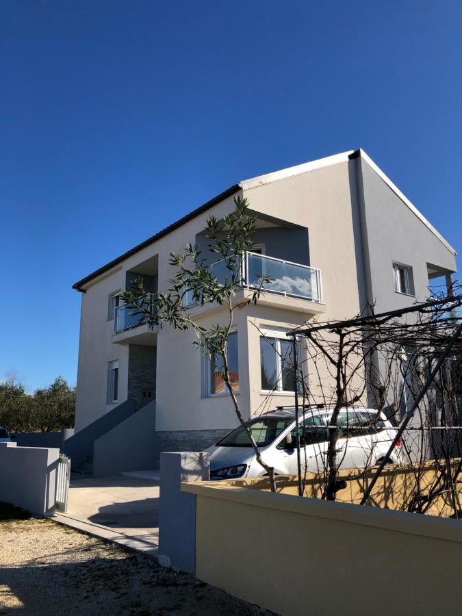 Apartments Villa Prima Privlaka  Exterior photo
